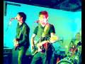 videos de Los Paranoias - Algo (en vivo) Maracaibo 04/12/08
