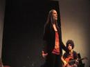 text by sandra, oliver l�t� on bass guitar at slam session hosted by dgiz at l'atelier du plateau, paris.
http://www.myspace.com/compagniedeluppercut