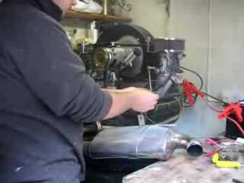 Flat four Engine - Staring my engine for the first time.