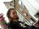 op de markt in izendike