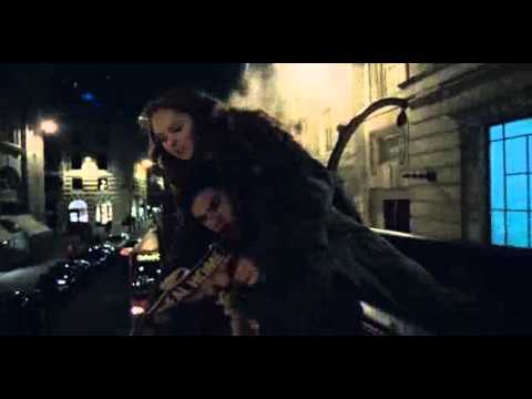 Andrew Garfield singing in The imaginarium of doctor Parnassus