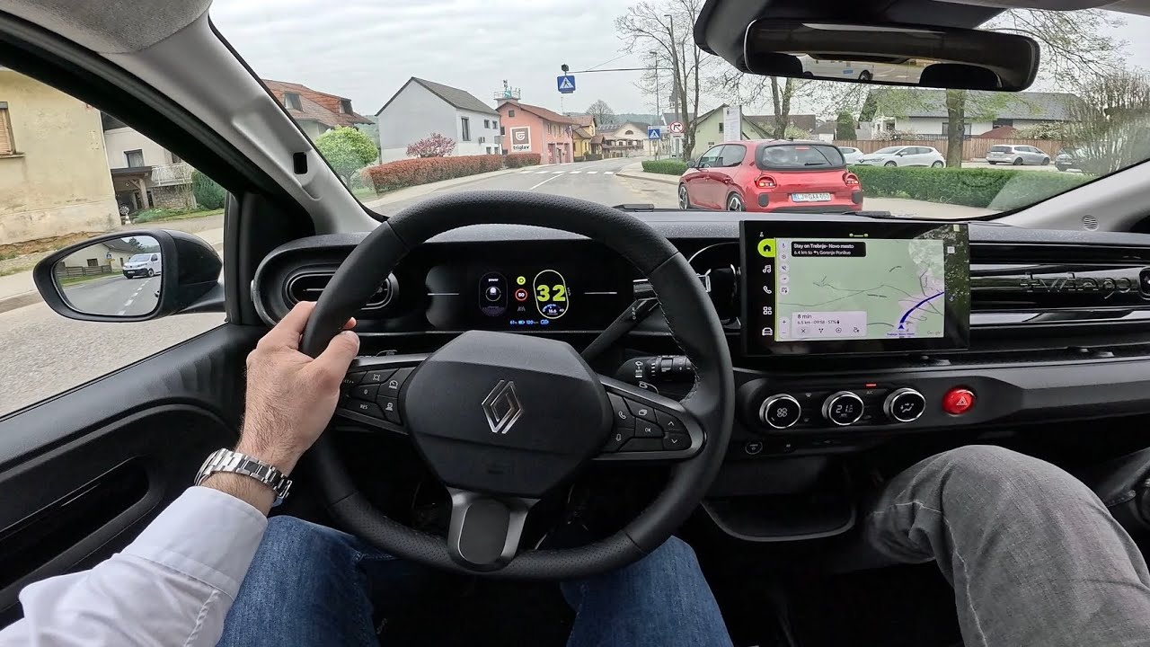 New RENAULT TWINGO 2026 - POV test drive (82 HP, techno)