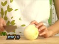 how to chop an onion