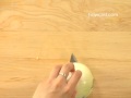how to chop an onion