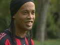 Ronaldinho - La nuova maglia rossonera