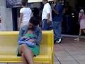 DORMIDA Y BABEADA EN PLAZA DEL SOL