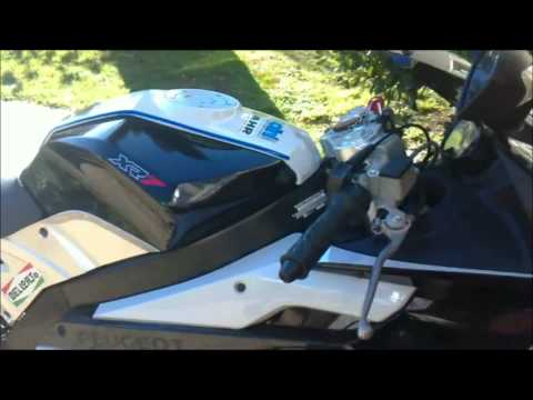 xr7 - Velox. Max. = 104 KM/h Top Speed = 104 KM/h Moto originale.