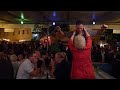 Ganerbenfest 2008: Tanzende Oma, Handball-Zelt mit DJ-Musik