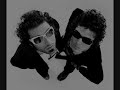 Superjunkies lyrics