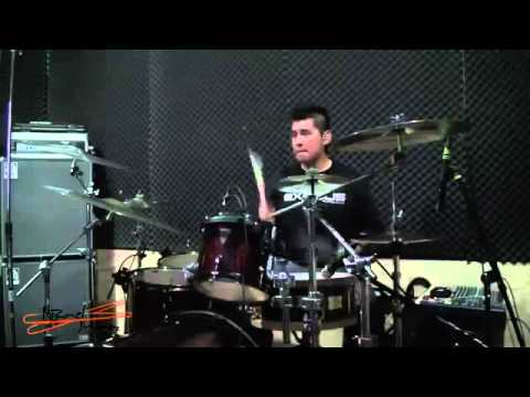 Altavoz (Alvaro Lopez) – Israel Jimenez Altavoz (Alvaro Lopez) – Israel Jimenez