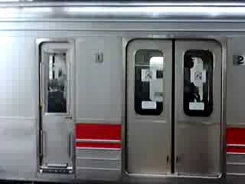 東急2000系発車