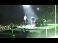 26/11/09 , concert des Jonas Brothers , suite de poison ivy + Hold on