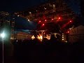 pour le plus grand plaisir des oreilles mais aussi des yeux!!concert absolument fantastique!!ambiance de folie!!vive tref!!!