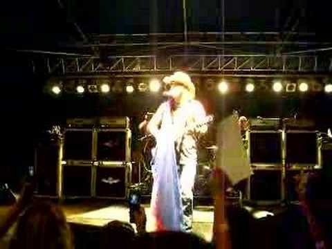 Bret Michaels-Raleigh screen 1