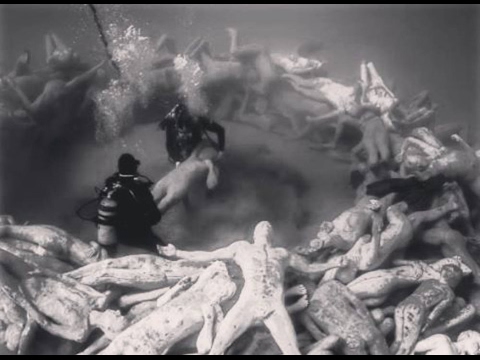 Artist Opens Up 'Portal To Hell' At The Bottom of The Atlantic Ocean