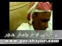 اثناء توقيع العقد مع عيسى المحياني
