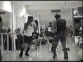 Dang Renfei VS. Lambis (ameuter kick boxing sparr training)