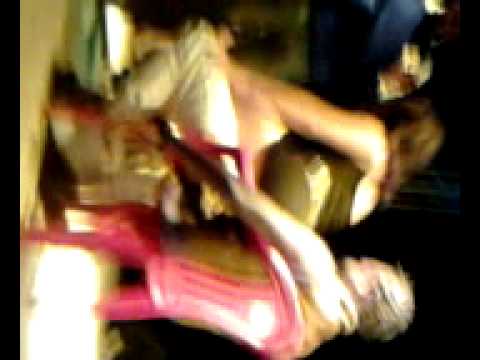 LEVANDO ENCOXADA