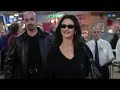 parody of catherine zeta-jones addressing her fans at christmastime, as portrayed brilliantly by dawn french of french & saunders.  from 'back with a vengeance', as part of the special 'french & saunders actually'.  enjoy!