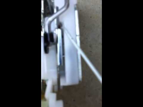 how to open a jammed door