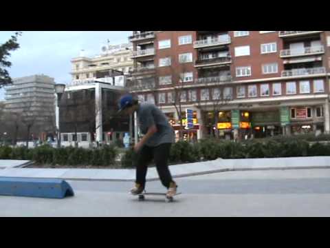 Juten - grabaciones de hace 1 año o mas k se han kedado fuera de lugar ya ke deje de patinar y de grabar bastante tiempo por motivos vergonzosos song: maldita droga ...
