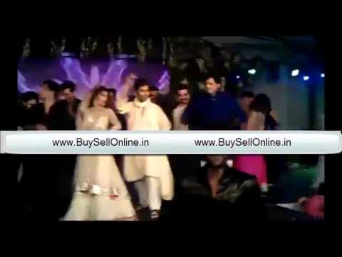 Celebrities Dancing in Ritesh and Genelias Sangeet - Leaked Video