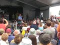 macca playing in the kitchen piping in lorient 2008, best crowd respone