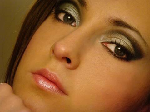 Black and silver arabic eye makeup tutorial
