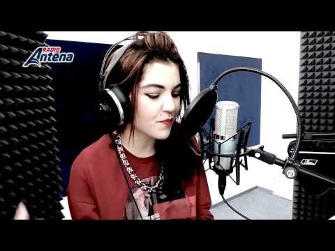 Celeste Buckingham - Bež bež bež nevypol si šporák