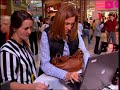 World's Fastest Talker vs. World's Fastest Texter
