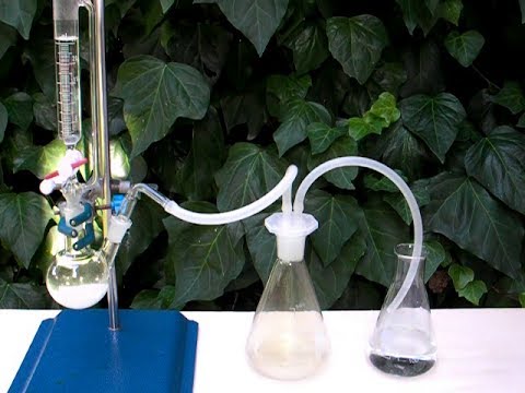 how to collect chlorine gas