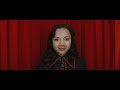 a magical story of a young woman, penelope wilhern (christina ricci), born to wealthy socialites. penelope is afflicted by a secret family curse that can only be broken when she is loved by 
