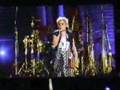 Dixie Chicks - The Neighbour - Live In Melbourne 17 Oct 2006