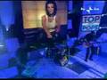 Bekijk videoclip 'Laura Pausini - Surrender'