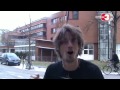 Felix zieht sich warm an