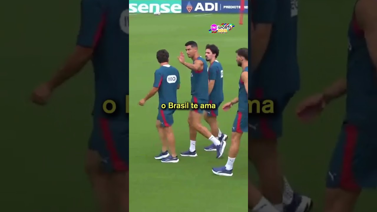 O BRASIL AMA O CRISTIANO RONALDO! 🥰 #shorts