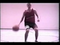Click to View : Standbein und Spielbein während des Dribblings