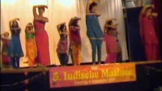 Bollywood-Arts Indische Matinee TanzShow in Hamburg, Deutschland - Parde me rehne do