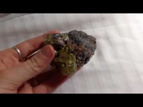 Green Apatite Crystals - Physical Body Healing & Trauma Treatment (May 15, 2012)