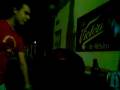 MONAGUILLOS 80 APRENDIENDO A BAILAR REGGAETON CON UN BORRACHO