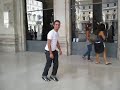 IO faccio il MOONWALK (con musica)