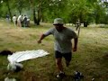 aparicion horrible de monstruo en barbacoa