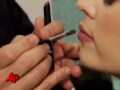 videos de Sexy Summer Makeup: Big Lashes, Bright Lips