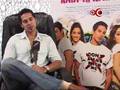 Kajol Dino Morea on Zoom TV's Page3 010507