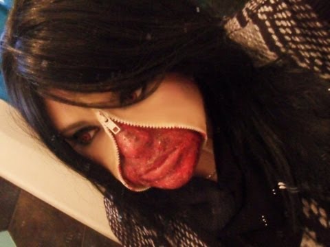 UNZIPPED ZIPPER FACE MAKEUP