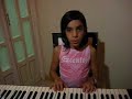 Larissa Brasil tocando Asa Branca