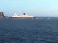 QE2 enters Sydney Heads