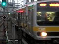 中央線の運転間隔は狭い・・・