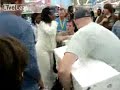 black friday xbox fight.flv black friday xbox fight.flv
