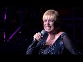 VALERIA LYNCH - POPURRI EXITOS (SHOW COMO NUNCA)